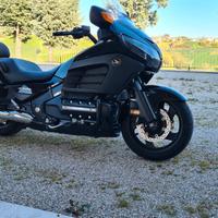 Honda GL 1800 Gold Wing - 2014