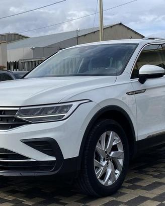 Volkswagen Tiguan Life 2.0 TDI 150CV DSG 4motion