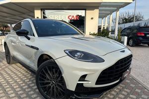 Aston Martin DBX 707