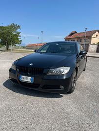 BMW Serie 3 E90 Berlina 320d Eletta 177cv