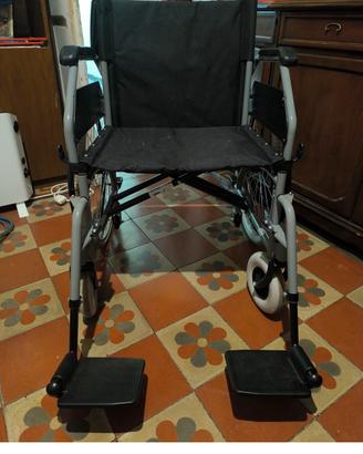 carrozzina per disabili 