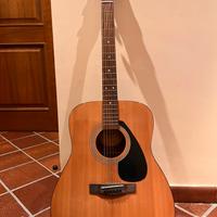 Chitarra acustica Yamaha F310; Made in Indonesia