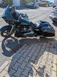 Road glide 