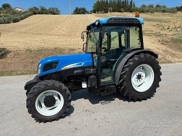 New Holland T4060F