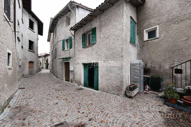 Terratetto - Terracielo a Tignale 6 locali