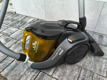 Aspirapolvere Rowenta semi-nuova