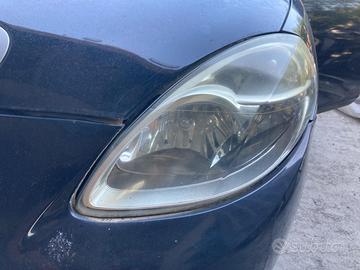 FARO ANTERIORE SINISTRO LANCIA Ypsilon 3° Serie F