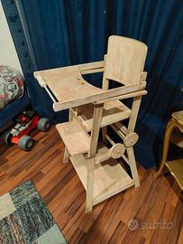 seggiolone vintage in legno