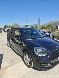 Mini Cooper D Countryman 2.0 Business ALL4 Automat