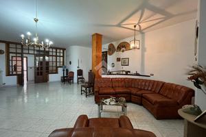 5 LOCALI A SAN POTITO ULTRA