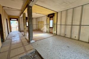 4 LOCALI A CAPERGNANICA