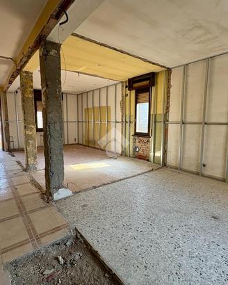 4 LOCALI A CAPERGNANICA