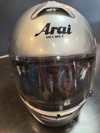 casco integrale ARAI