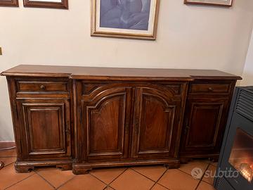 Credenza in legno massello