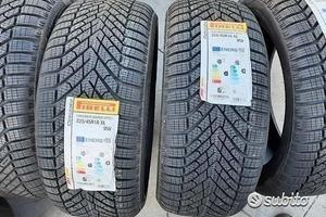 225 45 18 gomme Pirelli nuove