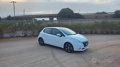 Peugeot 208 1.2 PureTech 82 5 porte Allure