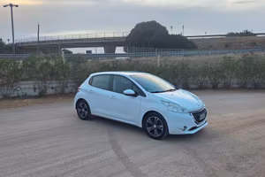 Peugeot 208 1.2 PureTech 82 5 porte Allure