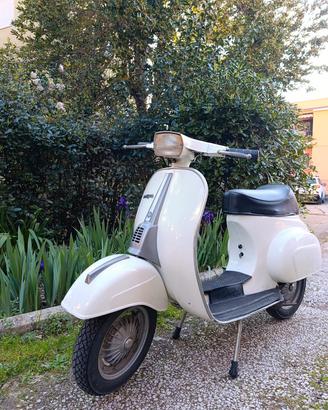 Vespa 50