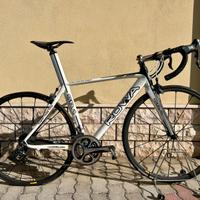 Bici da corsa Rowa SR1