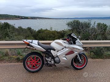 Honda VFR 800 vtec