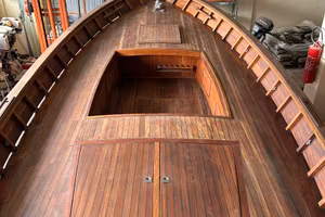 Gozzo barca in legno