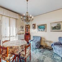 Appartamento al primo piano con ascensore e garage