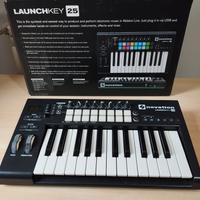 Novation Launchkey 25 