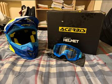 Casco moto acerbis con maschera per gli occhi