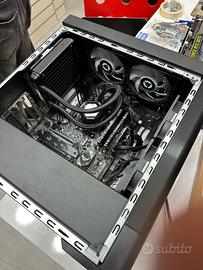 Case mini atx