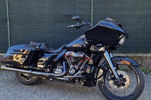 Harley Davidson Road Glide Cvo My22