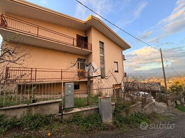 CASA INDIPENDENTE A RIPI