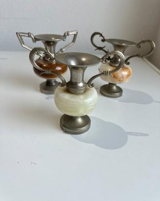 Piccoli vasi vintage in marmo e ottone