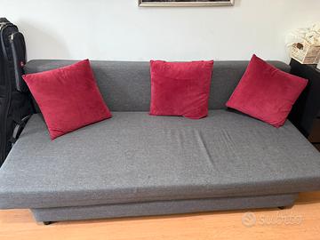 Divano letto Ikea con 3 posti