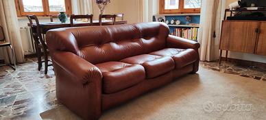 Divano in pelle anni '70