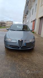 Alfa Romeo  147