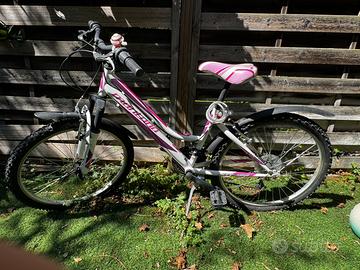 Bicicletta da bambina mtb montana