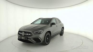 MERCEDES-BENZ GLA 200 d Automatic 4MATIC