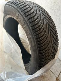 4 pneumatici invernali 225  55  R18