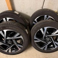 KIT completo cerchi+pneumatici Toyota-Michelin