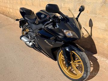 YAMAHA YZF R-125