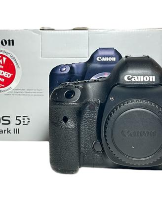 Canon 5D Mark III (GARANZIA 2 ANNI)