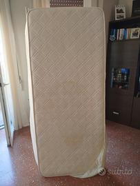 materasso usato singolo 