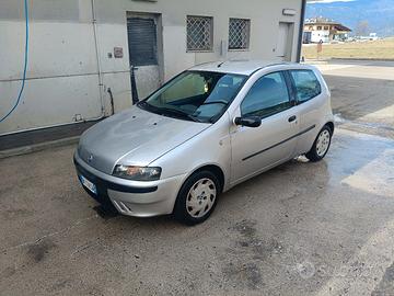 fiat punto  1.2i 
