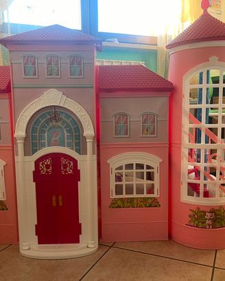 Barbie casa accessoriata