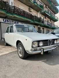 Alfa Romeo 1750