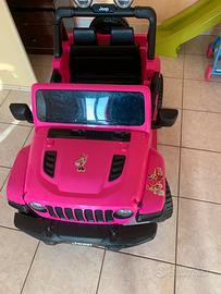 Machina jeep