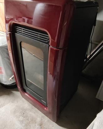 stufa a pellet EDILKAMIN MEG PIU 30KW