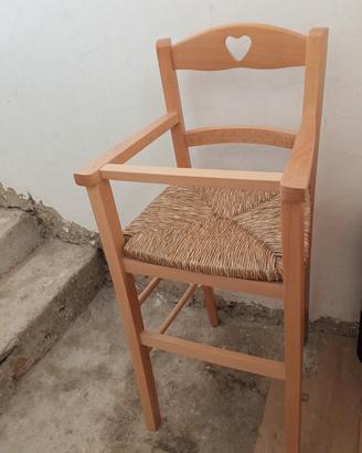 Seggiolone in legno 