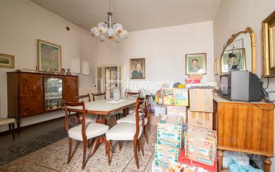 APPARTAMENTO IN CENTRO SENZA SPESE CONDOMINIALI!