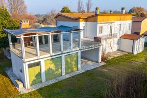 4 LOCALI A BARICELLA